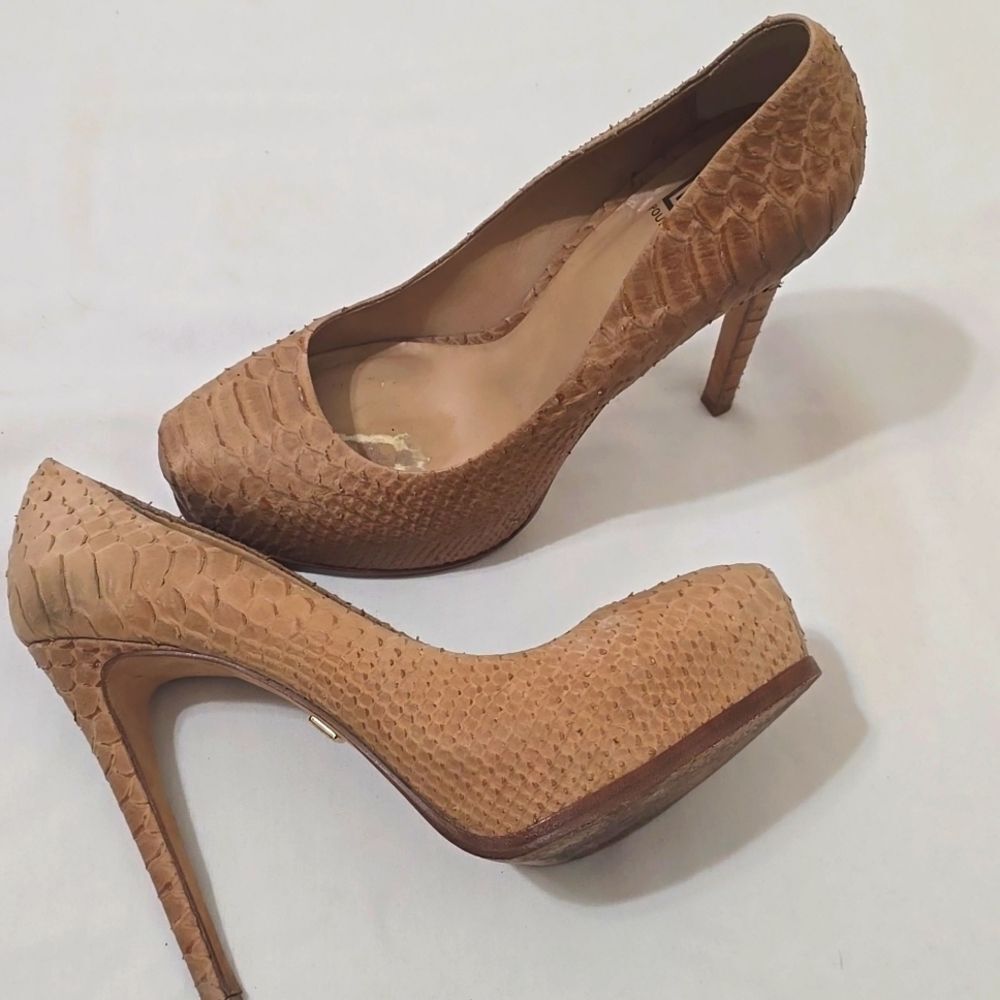 POUR LA VICTOIRE / CAMEL-SNAKESKIN HEEL /‎ SIZE 9.5